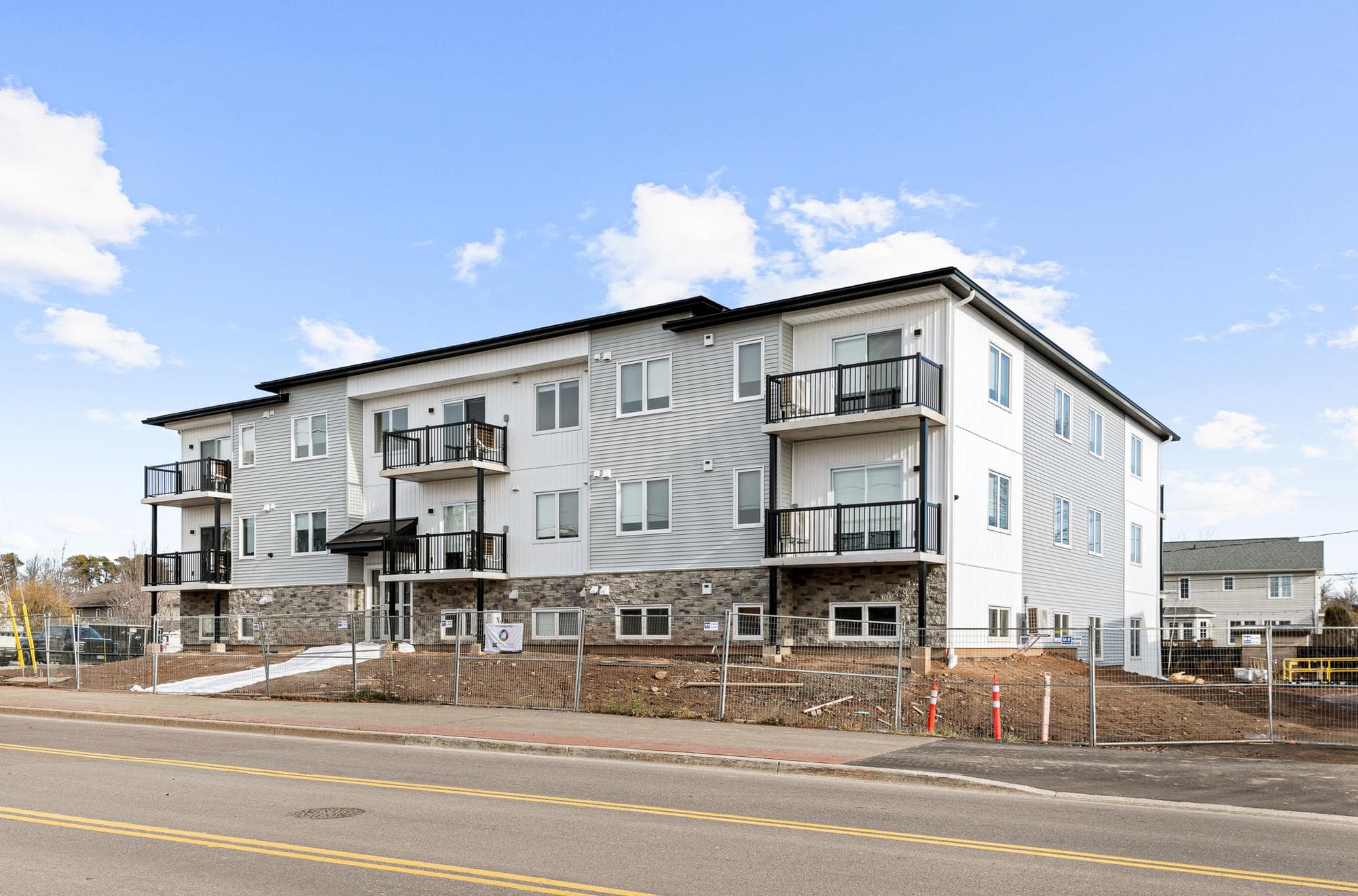 458-466 Pine Glen